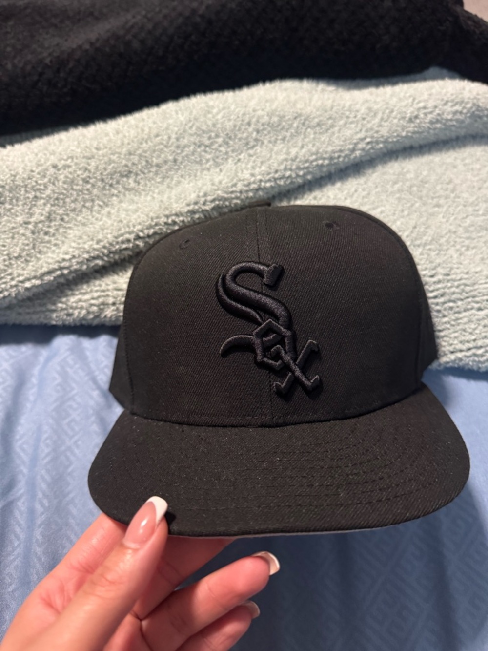 Genuine Merchandise All-Black Fitted Hat WHITE SOX